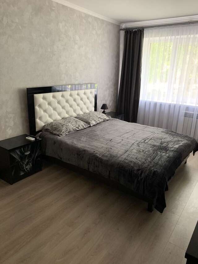 Апартаменты Luxury new flat: 3 bedrooms, 5 min to the center Мариуполь-3