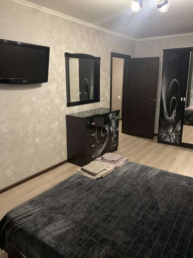 Апартаменты Luxury new flat: 3 bedrooms, 5 min to the center Мариуполь-4
